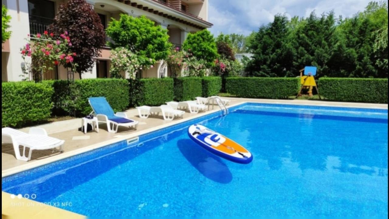Appartamento U-Dacha 45 Sunny Beach Esterno foto